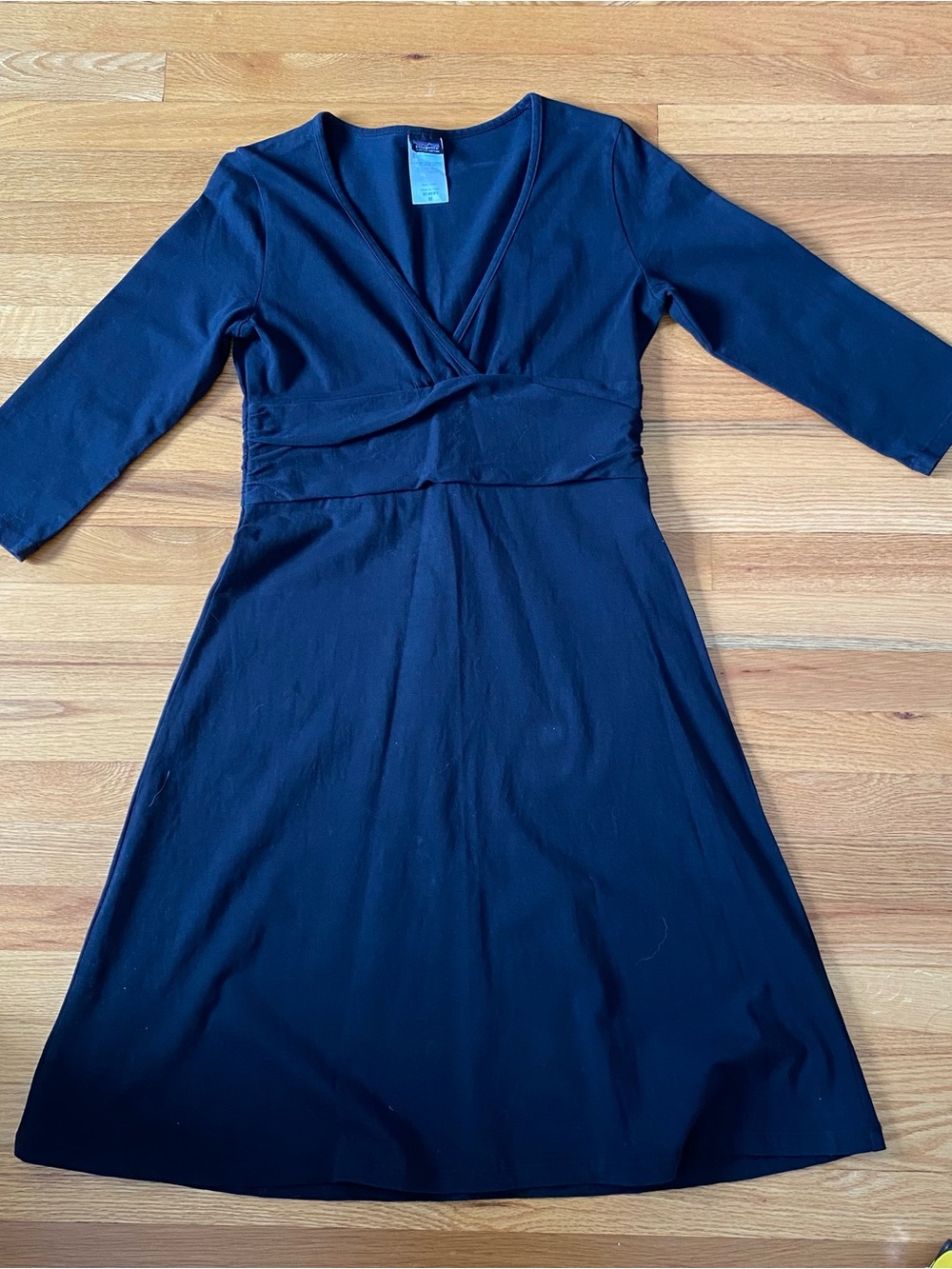 Patagonia Black V-Neck Wrap-Style Midi Dress